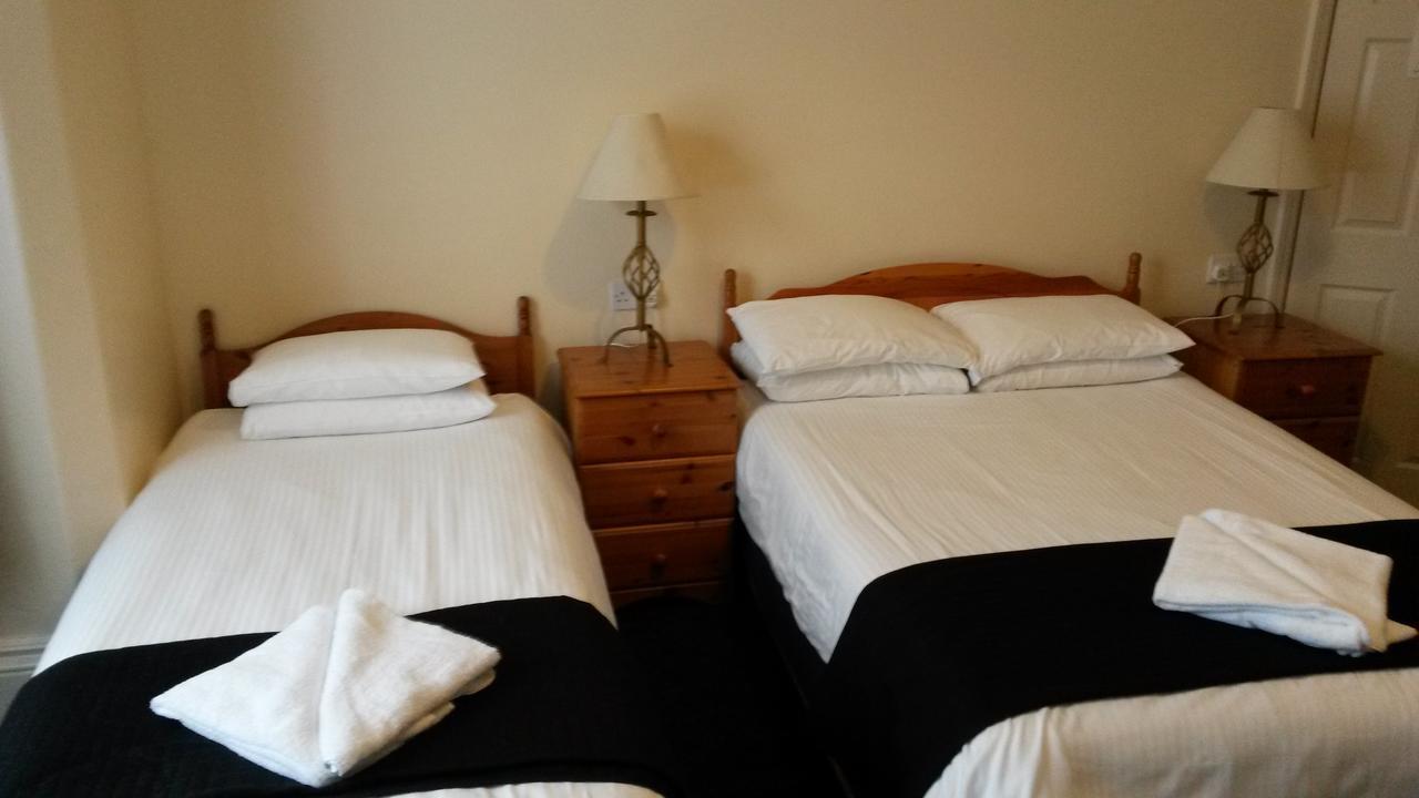 Ashwood Hotel Preston  Bagian luar foto